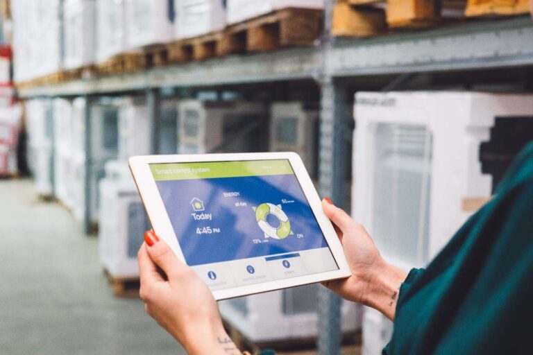 How to Choose the Right HVAC Business Management Software